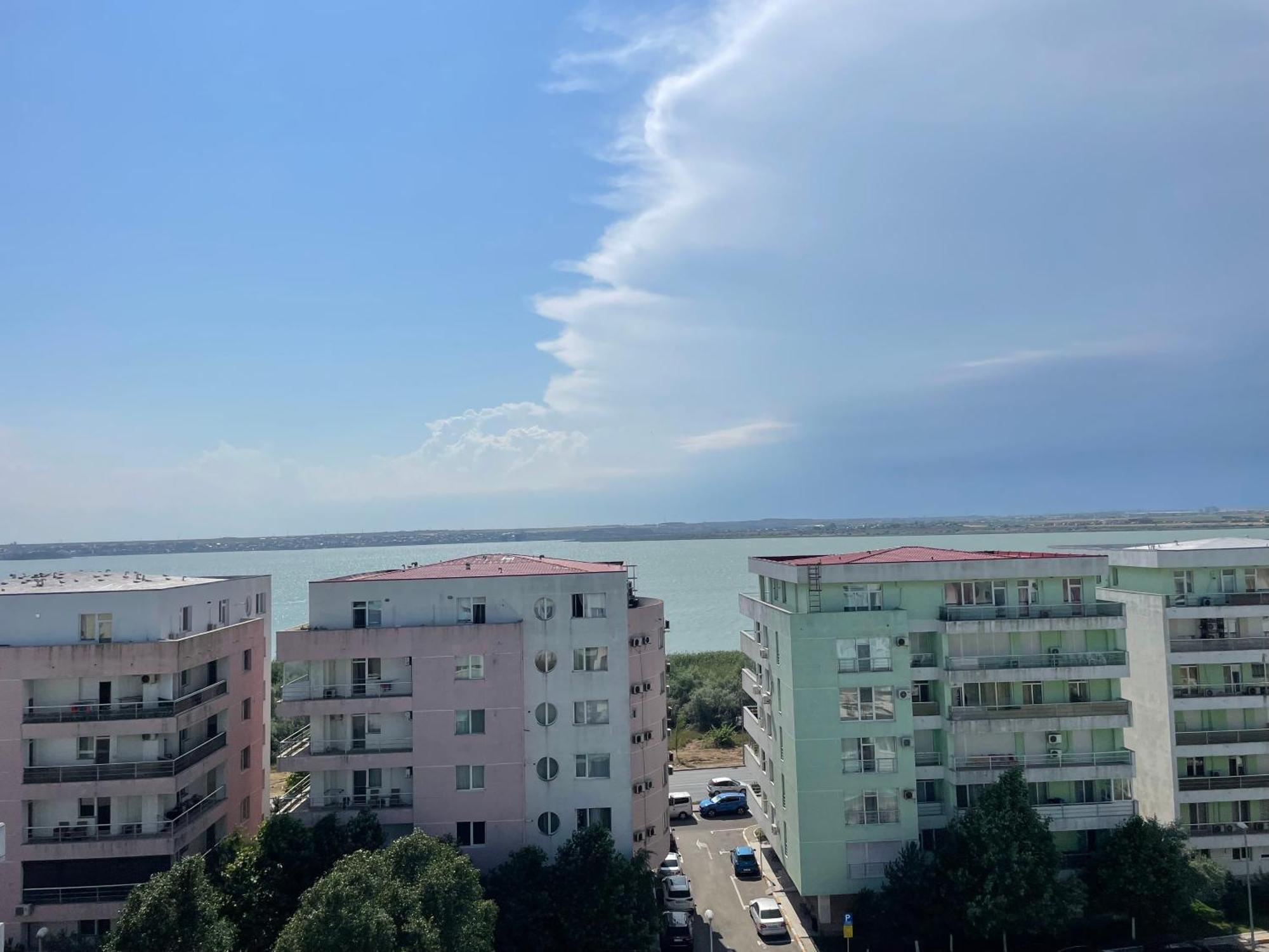 Apartament Summerland Crazy Beach Мамая Экстерьер фото